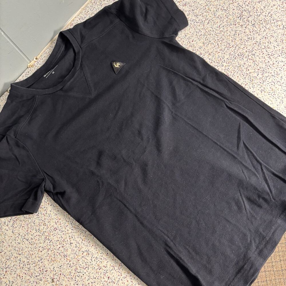 le coq sportif Women’s Black XS Logo Black Short Sleeve Shirt Tennis Pickleball
